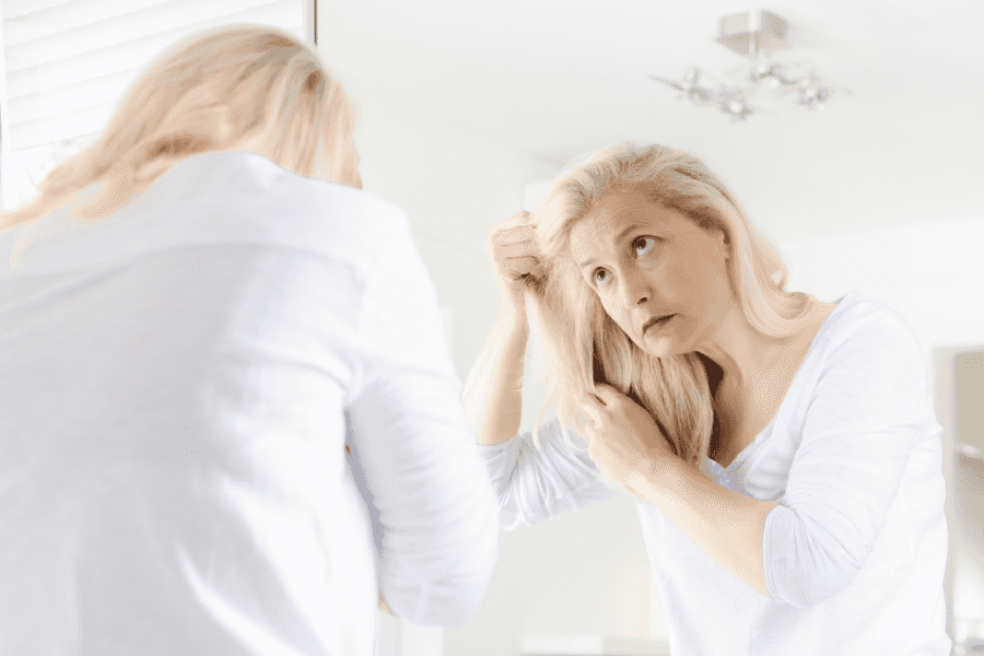 quarentena-estresse-do-periodo-pode-influenciar-na-queda-dos-cabelos